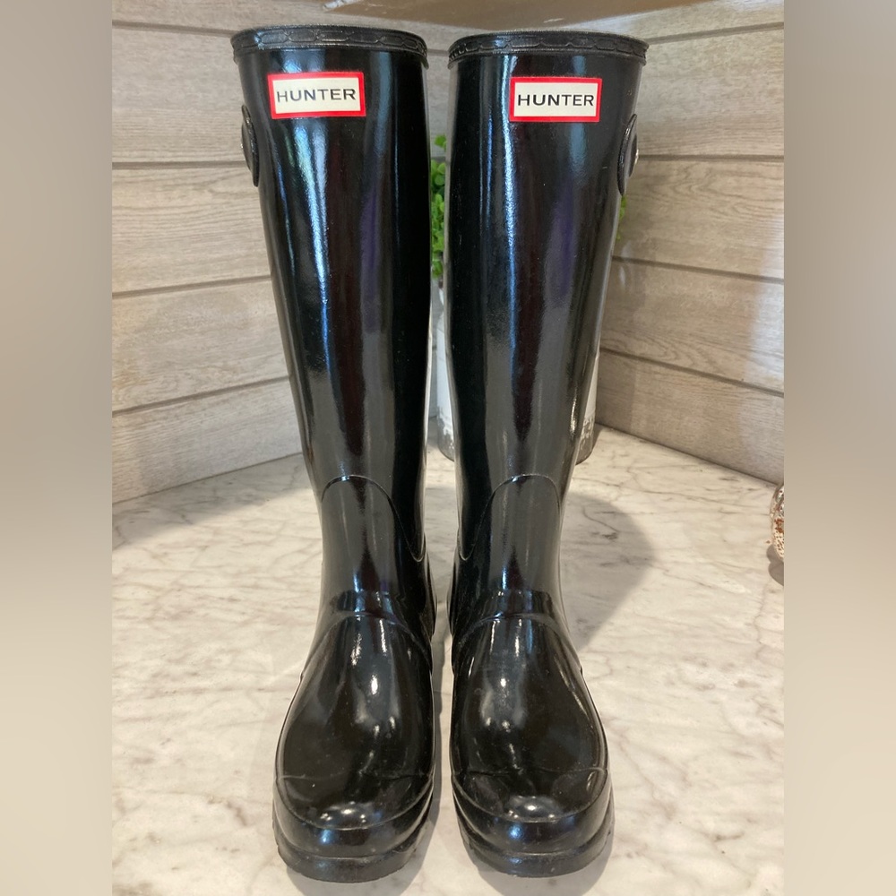 Ladies tall gloss black Hunter Boot